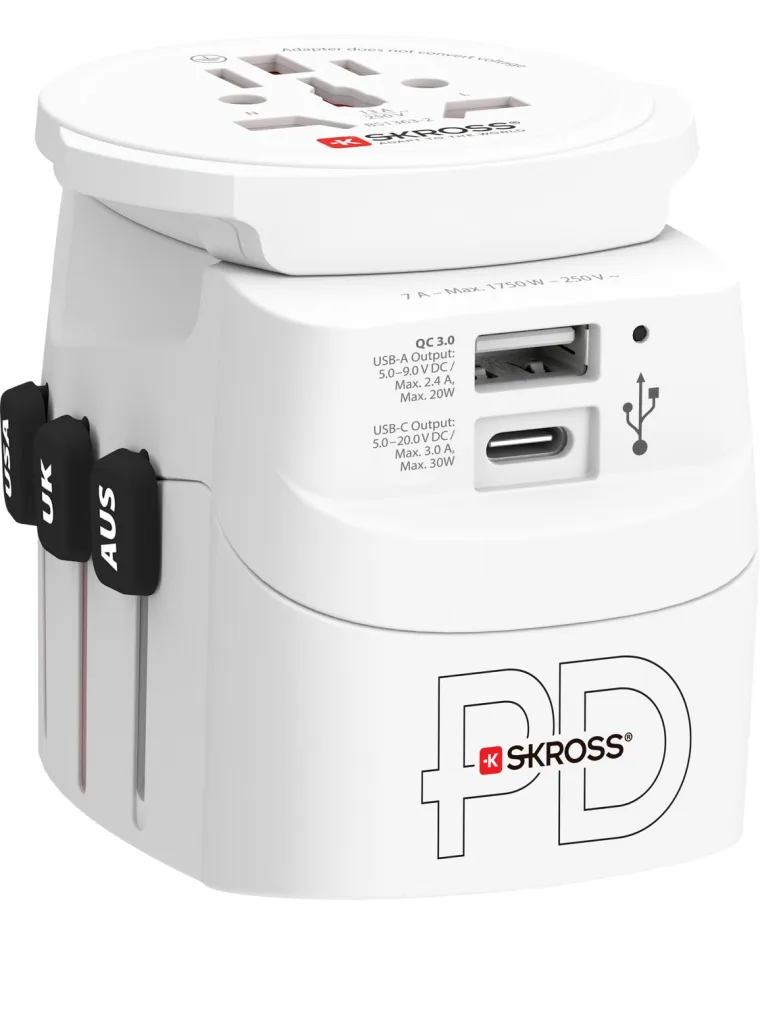 World Adapter PRO Light USB AC30PD